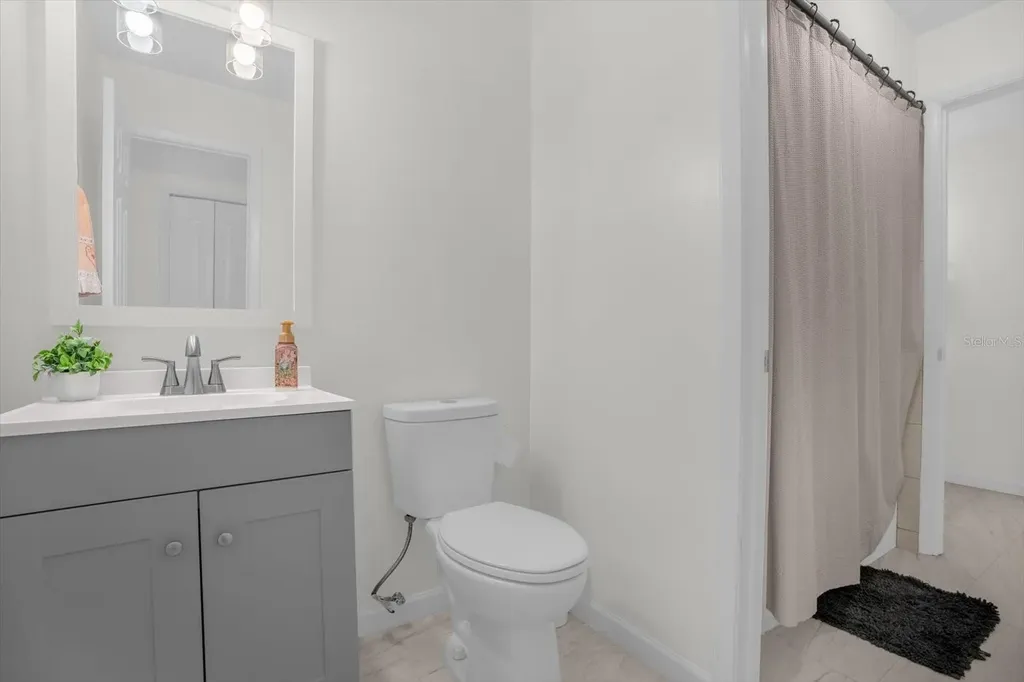 6125 Rocky Trail Orlando FL 32808