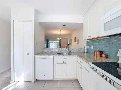 4833 Myrtle Oak Drive New Port Richey FL 34653