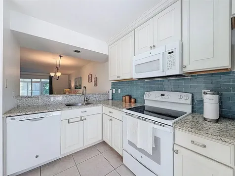 4833 Myrtle Oak Drive New Port Richey FL 34653