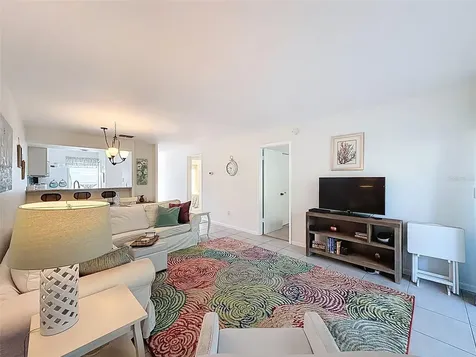 4833 Myrtle Oak Drive New Port Richey FL 34653