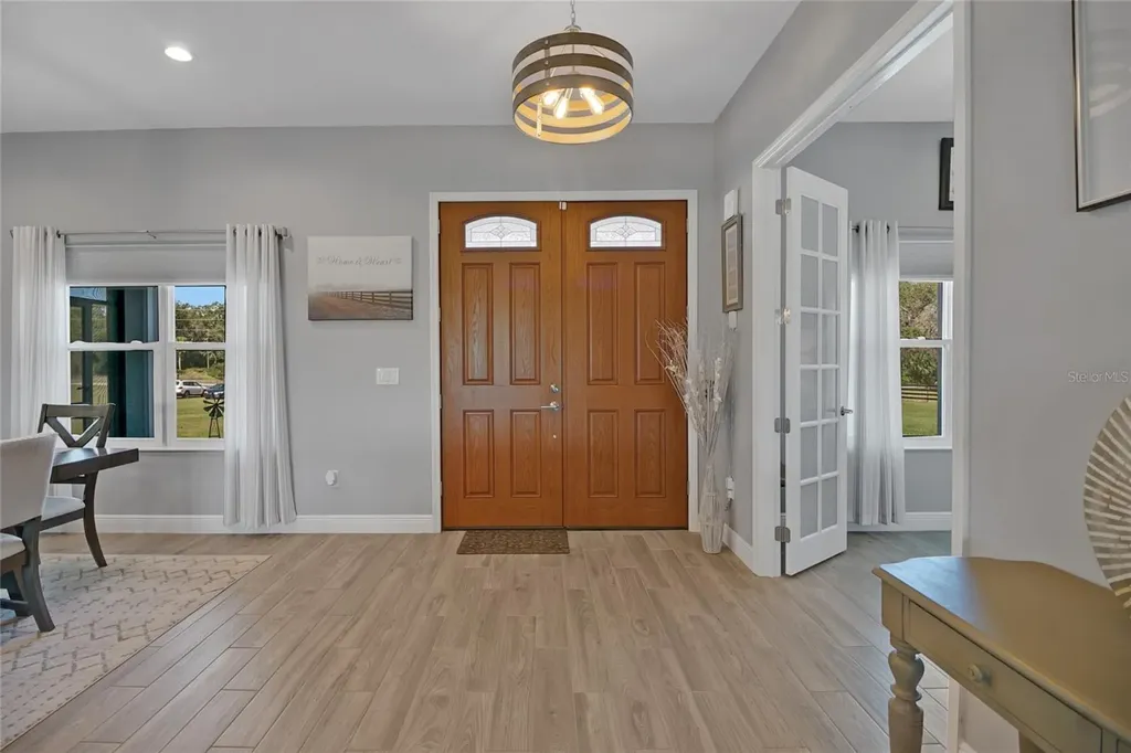 1679 E County Road 462 Wildwood FL 34785