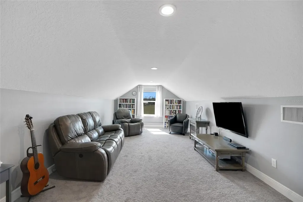1679 E County Road 462 Wildwood FL 34785