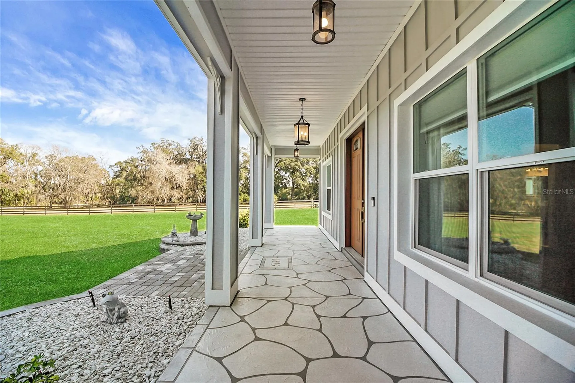 1679 E County Road 462 Wildwood FL 34785