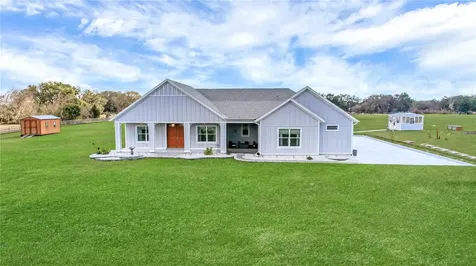 1679 E County Road 462 Wildwood FL 34785