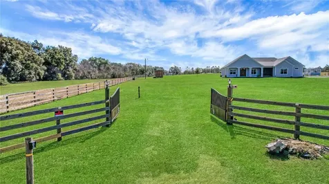 1679 E County Road 462 Wildwood FL 34785