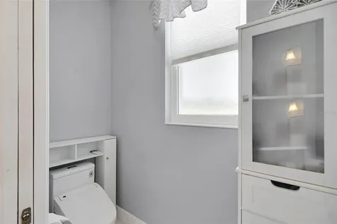 1679 E County Road 462 Wildwood FL 34785