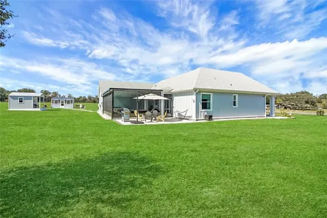 1679 E County Road 462 Wildwood FL 34785