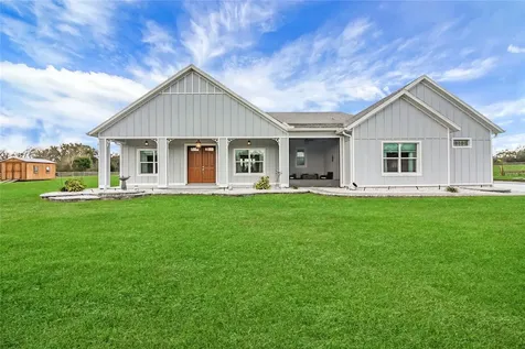 1679 E County Road 462 Wildwood FL 34785
