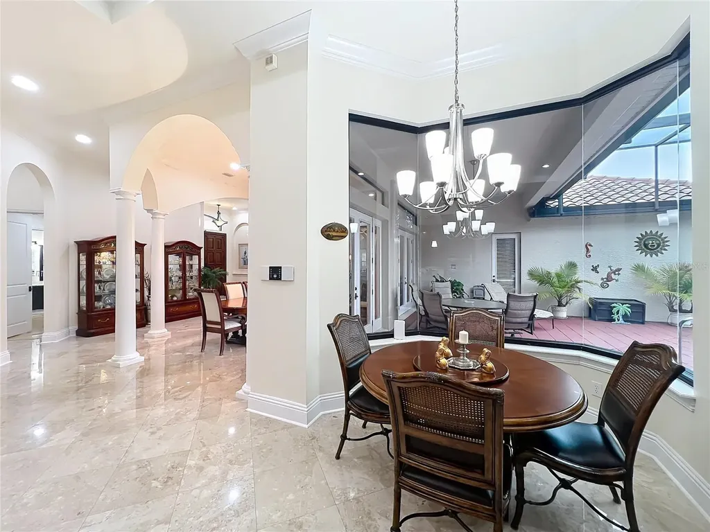 587 Broadoak Loop Sanford FL 32771
