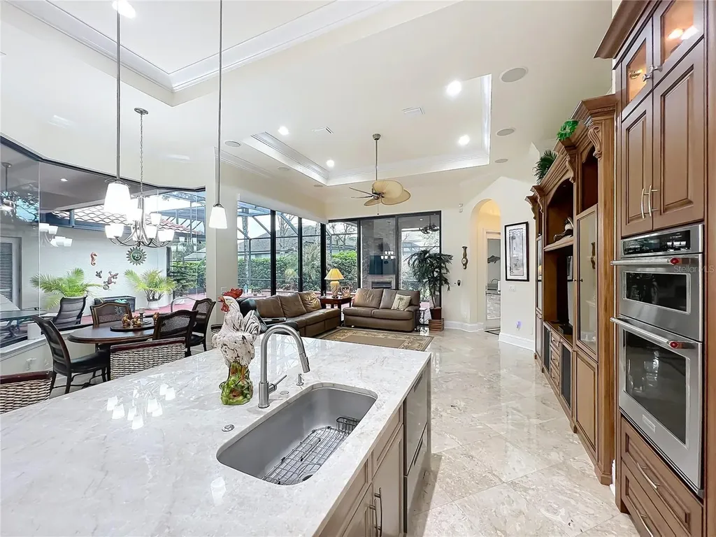 587 Broadoak Loop Sanford FL 32771