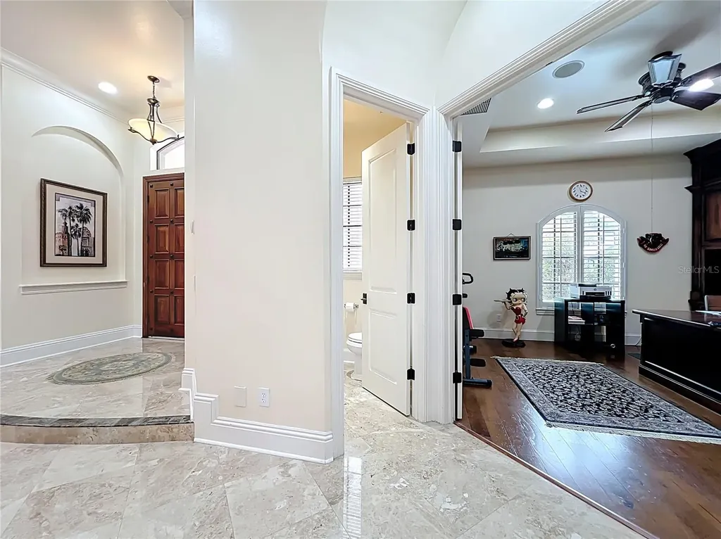 587 Broadoak Loop Sanford FL 32771