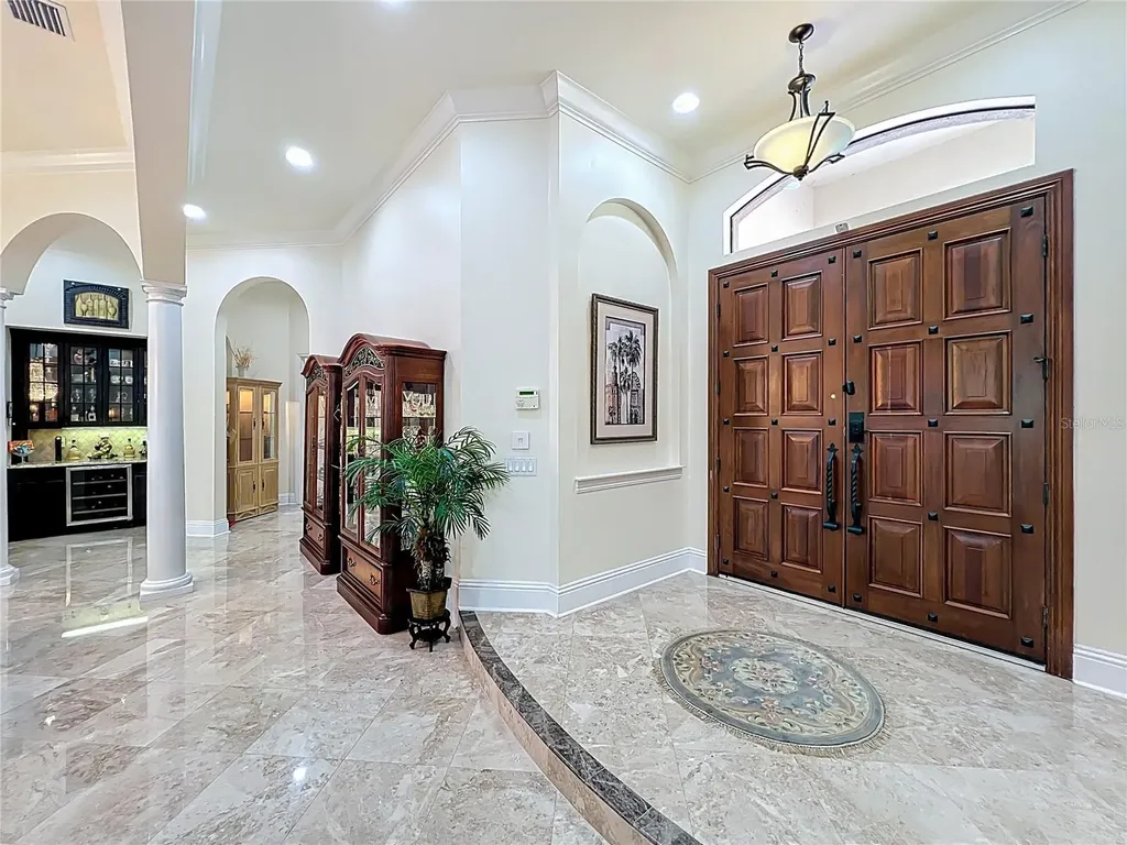 587 Broadoak Loop Sanford FL 32771