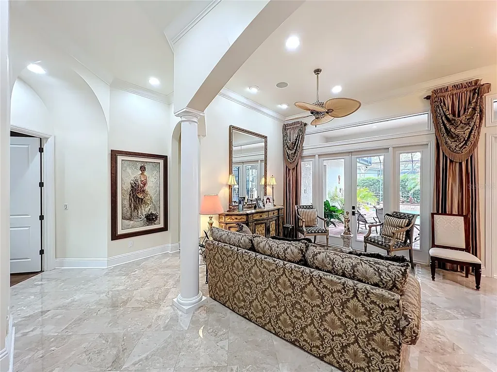 587 Broadoak Loop Sanford FL 32771