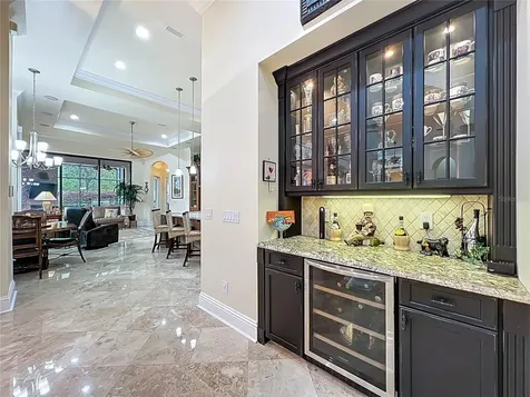 587 Broadoak Loop Sanford FL 32771