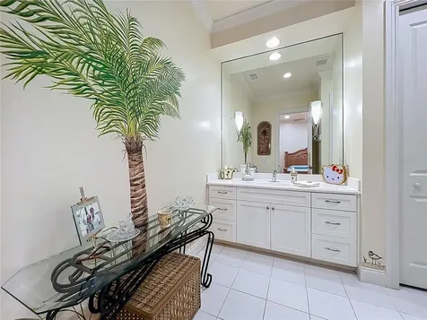 587 Broadoak Loop Sanford FL 32771