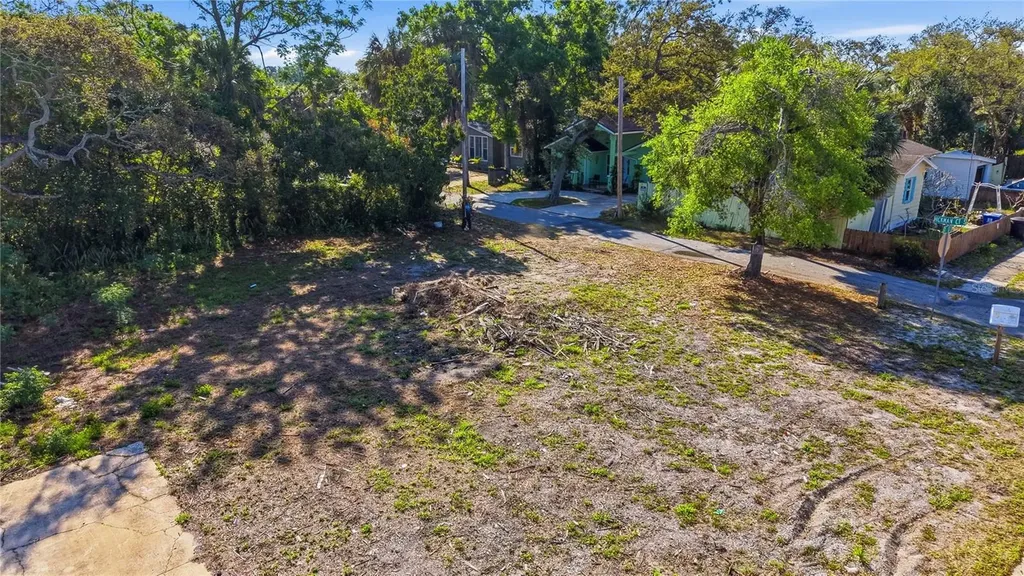 3820 7th Street S St Petersburg FL 33705