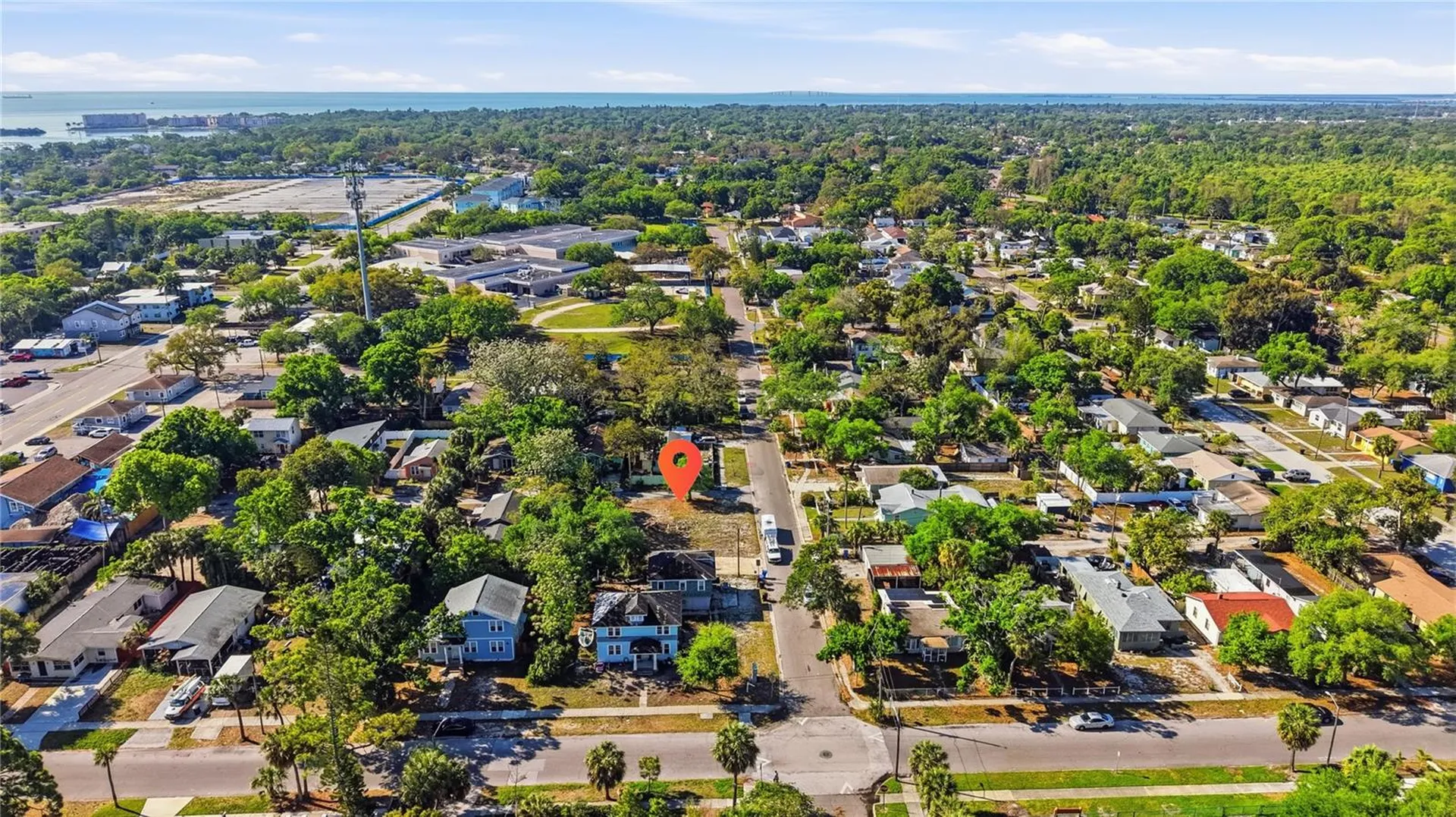 3820 7th Street S St Petersburg FL 33705