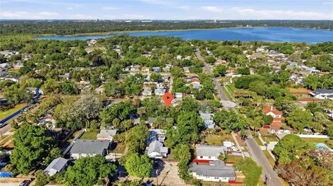 3820 7th Street S St Petersburg FL 33705