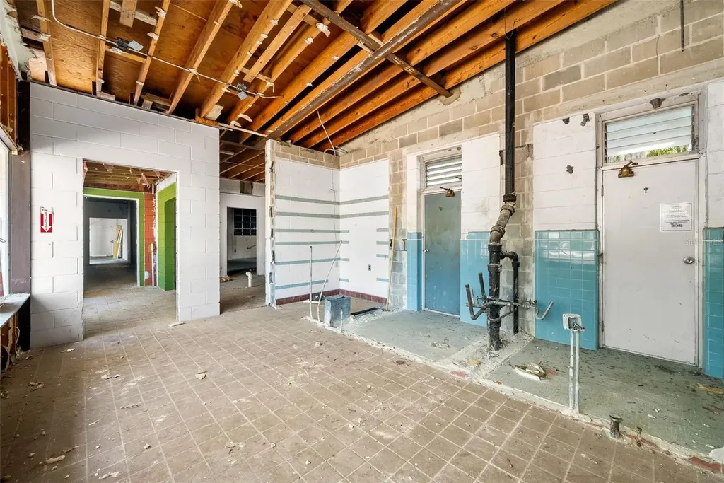 519 NW 10th Avenue Gainesville FL 32601