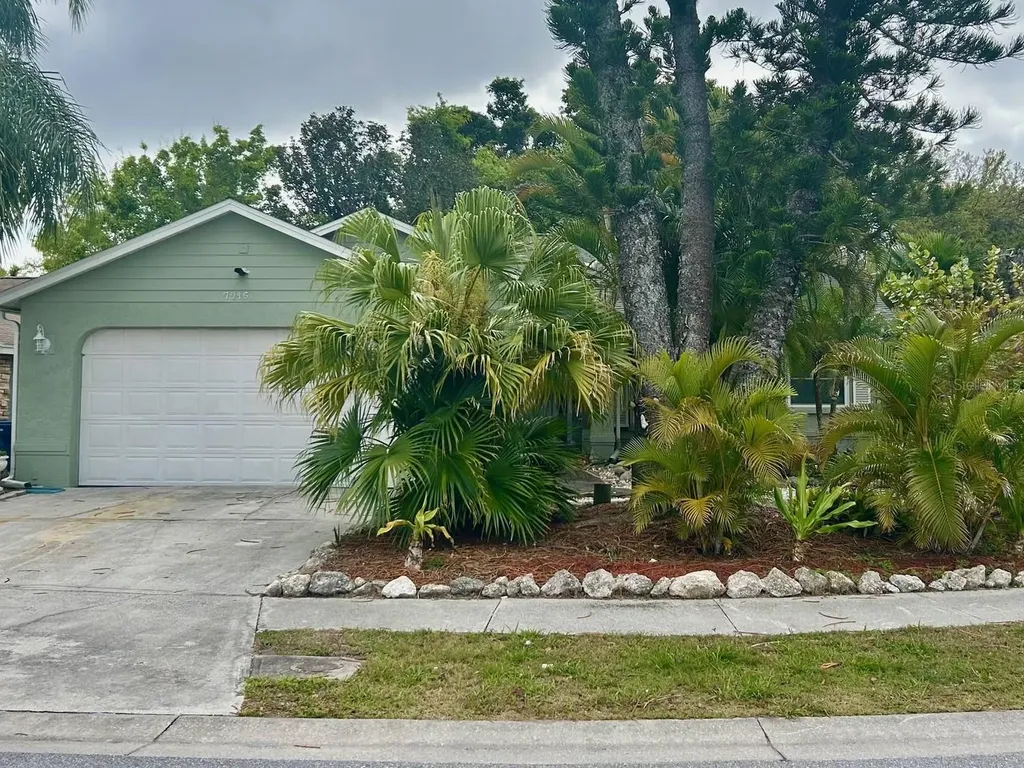 7715 33rd Lane E Sarasota FL 34243