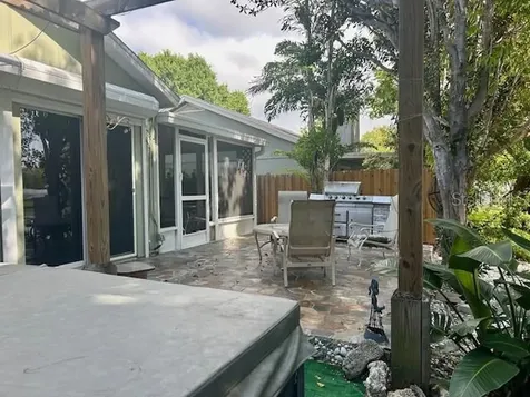 7715 33rd Lane E Sarasota FL 34243