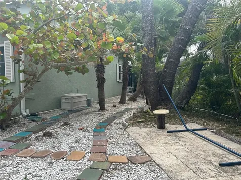 7715 33rd Lane E Sarasota FL 34243