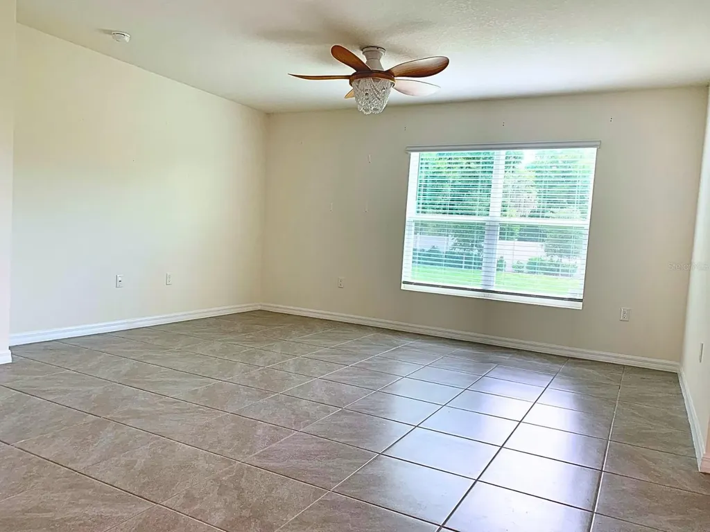 3234 Evenmore Way Wildwood FL 34785