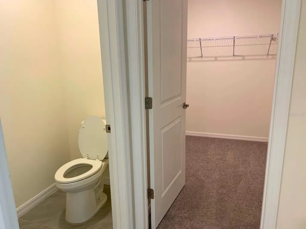 3234 Evenmore Way Wildwood FL 34785