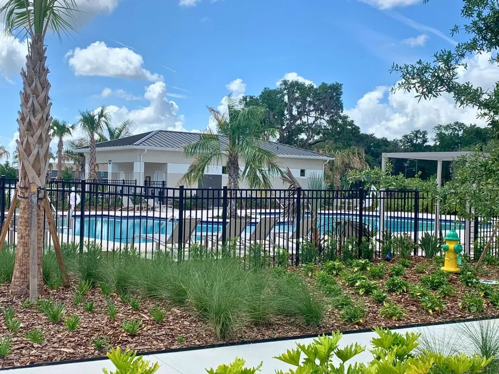 3234 Evenmore Way Wildwood FL 34785