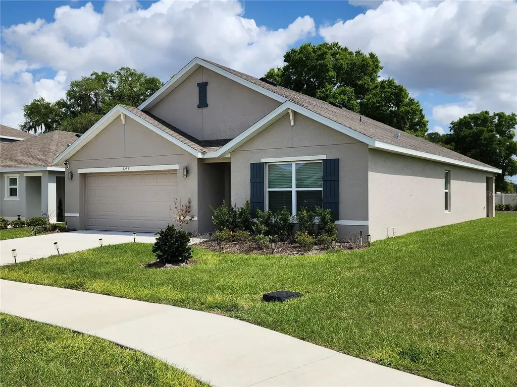 3234 Evenmore Way Wildwood FL 34785