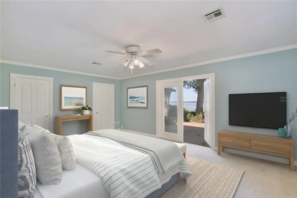 504 Banning Beach Road Tavares FL 32778