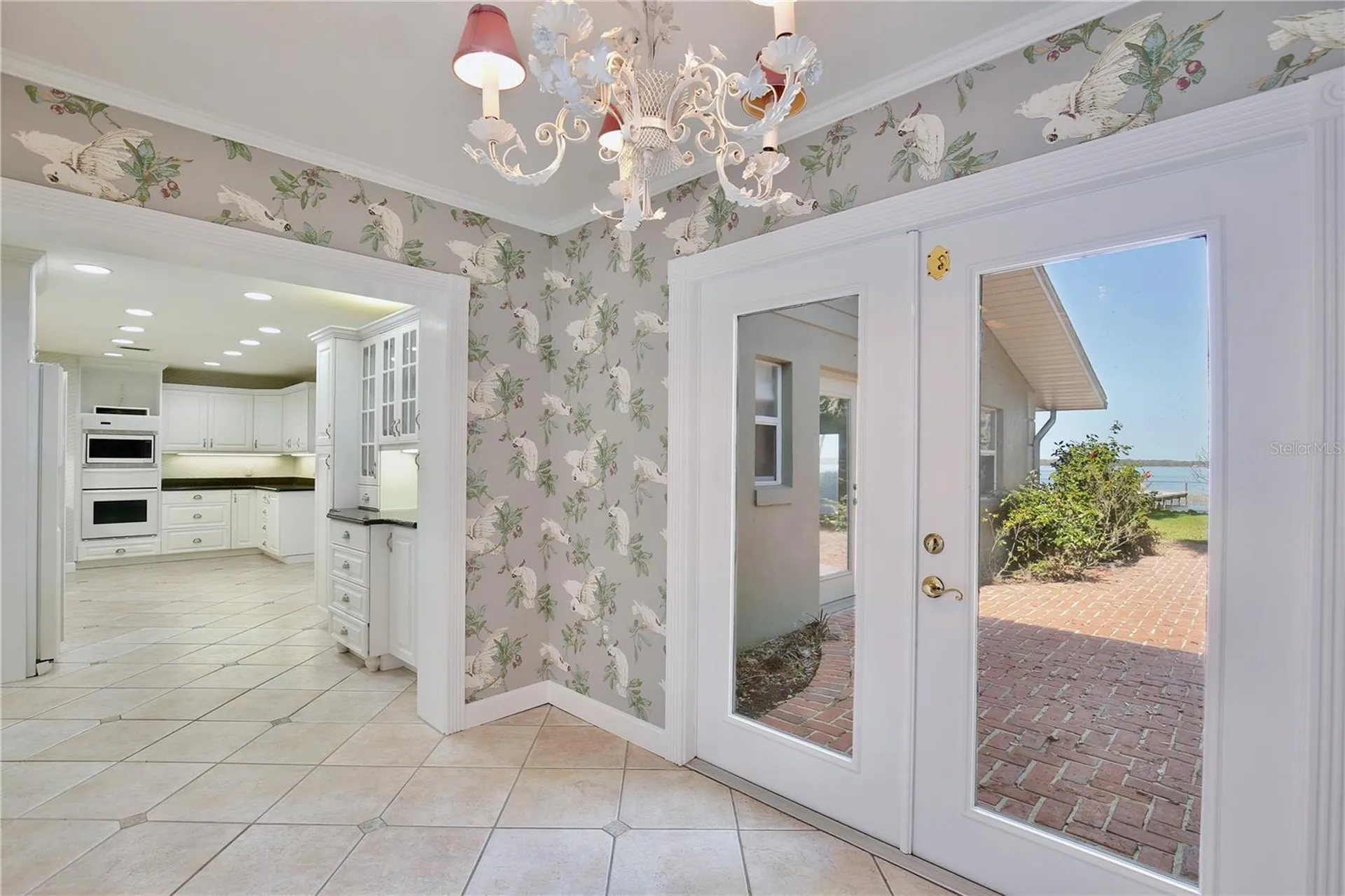 504 Banning Beach Road Tavares FL 32778
