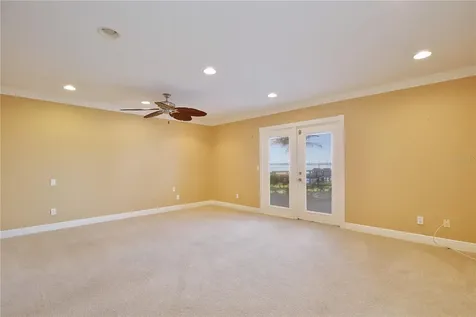 504 Banning Beach Road Tavares FL 32778