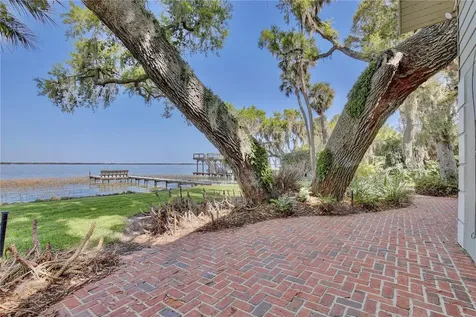 504 Banning Beach Road Tavares FL 32778