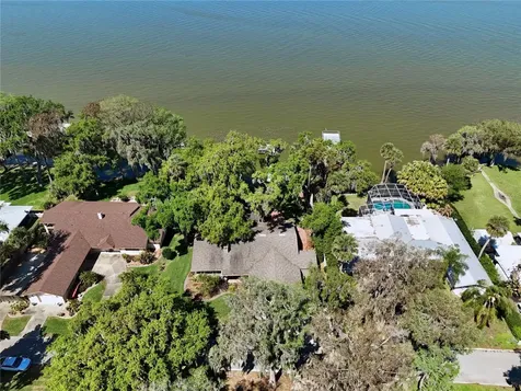 504 Banning Beach Road Tavares FL 32778