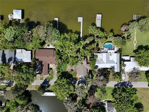 504 Banning Beach Road Tavares FL 32778