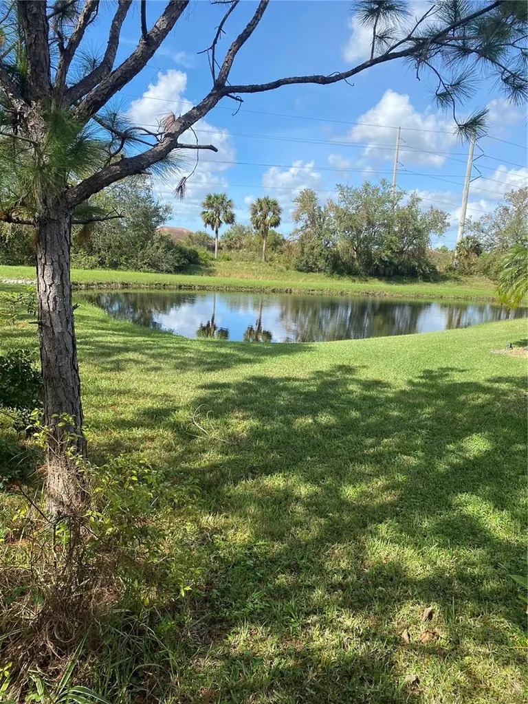 1866 Mesic Hammock Way Venice FL 34292