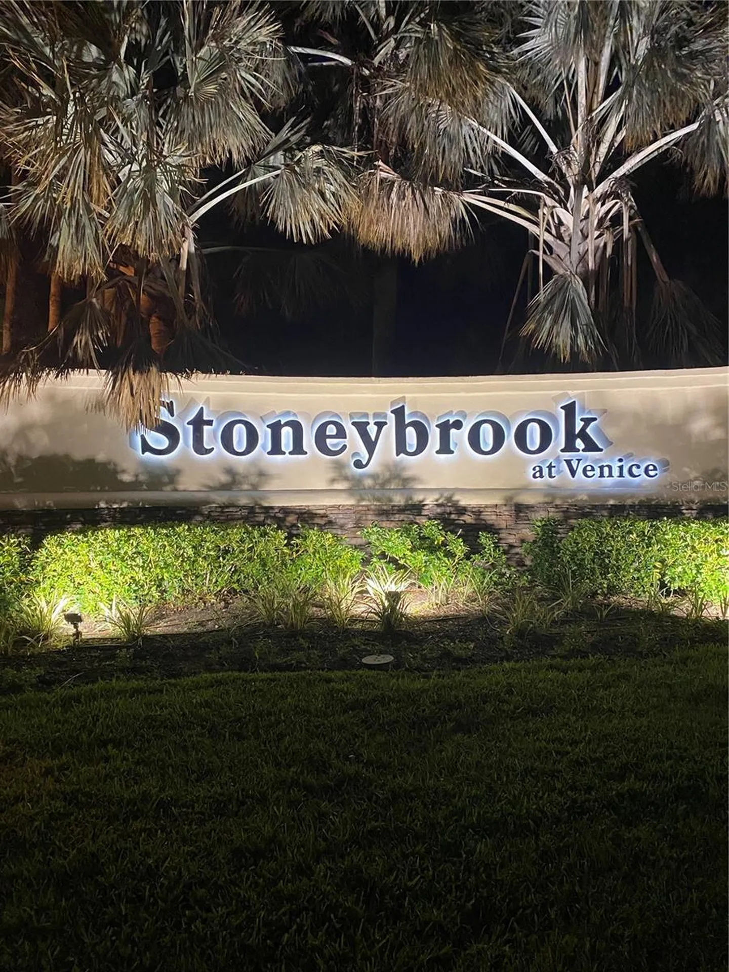 1866 Mesic Hammock Way Venice FL 34292