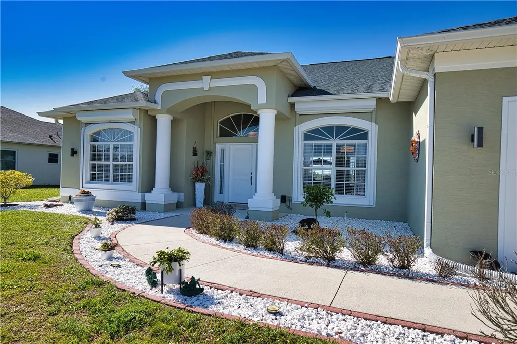 6195 Kevitt Boulevard Port Charlotte FL 33981