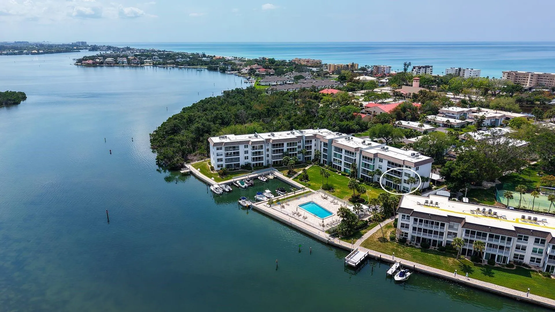 605 Sutton Place Longboat Key FL 34228