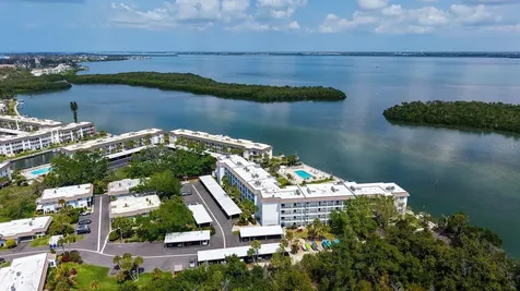 605 Sutton Place Longboat Key FL 34228