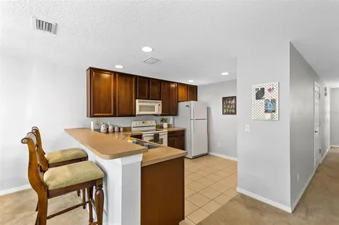 4555 Lacebark Trail Oviedo FL 32765