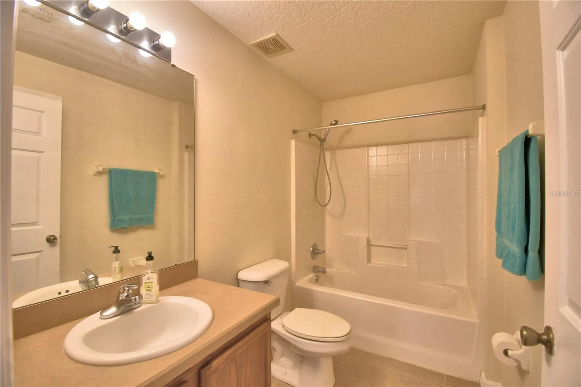 123 Hummingbird Pass Davenport FL 33896