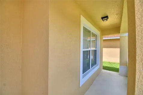 123 Hummingbird Pass Davenport FL 33896