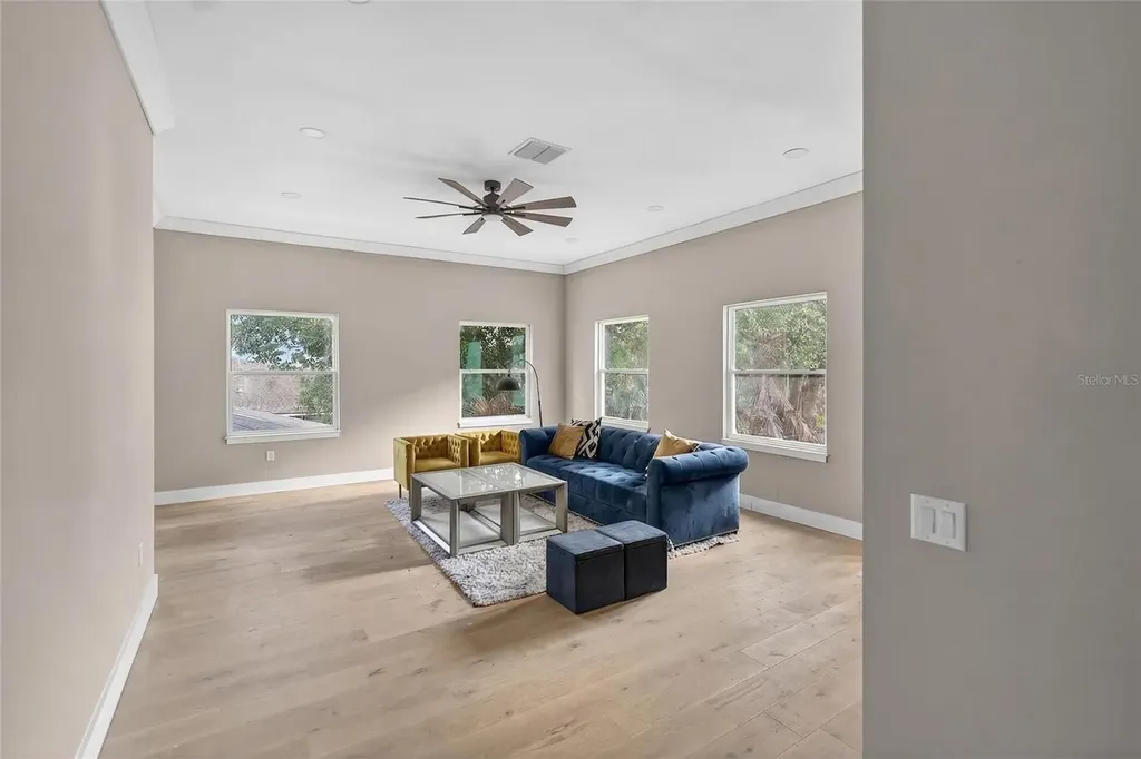 2935 Helen Avenue Orlando FL 32804