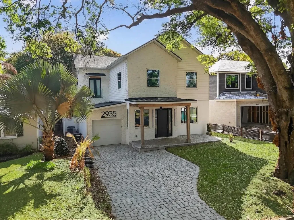 2935 Helen Avenue Orlando FL 32804