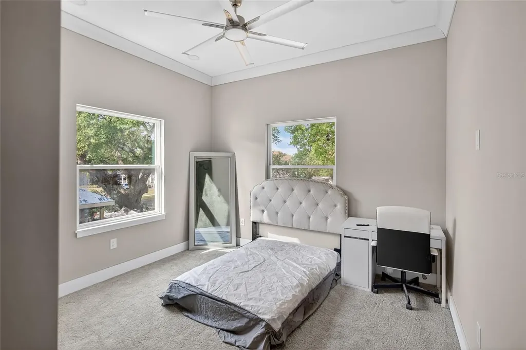2935 Helen Avenue Orlando FL 32804