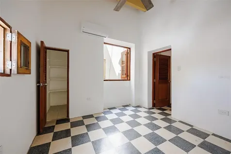 364 Calle Sol Old San Juan PR 00901