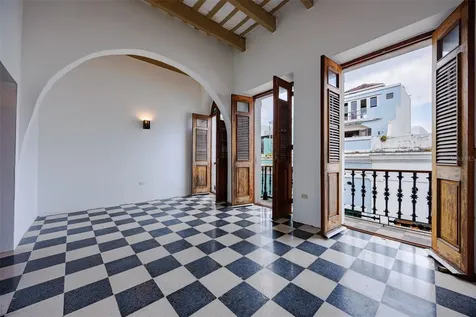 364 Calle Sol Old San Juan PR 00901