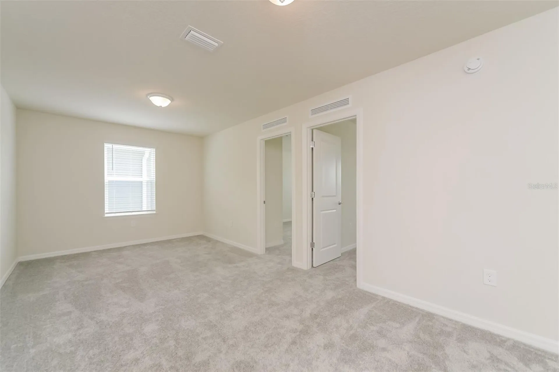 3301 Ellsworth Avenue Davenport FL 33837